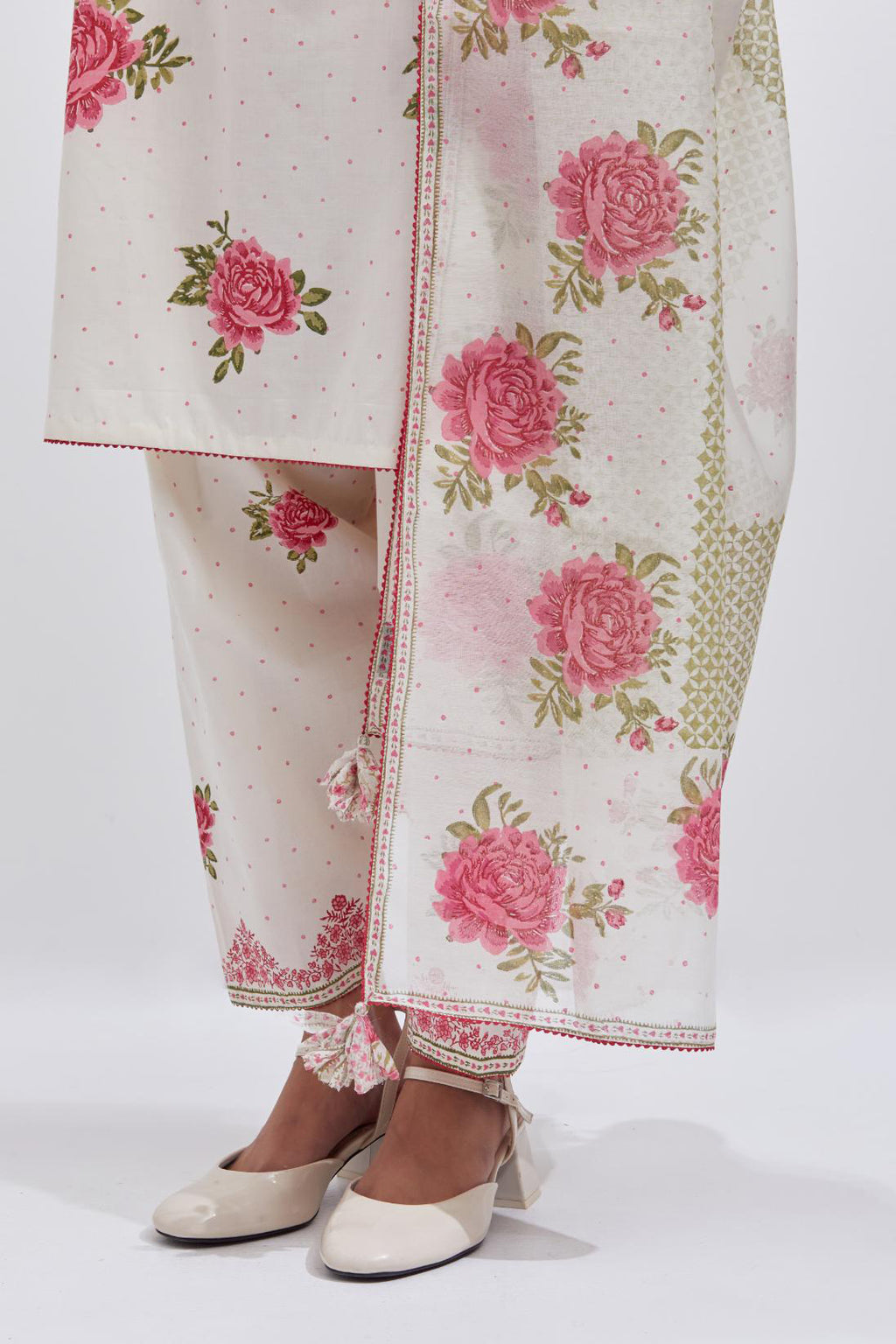 Off white cotton chanderi dupatta with all-over pink & green hand block print.