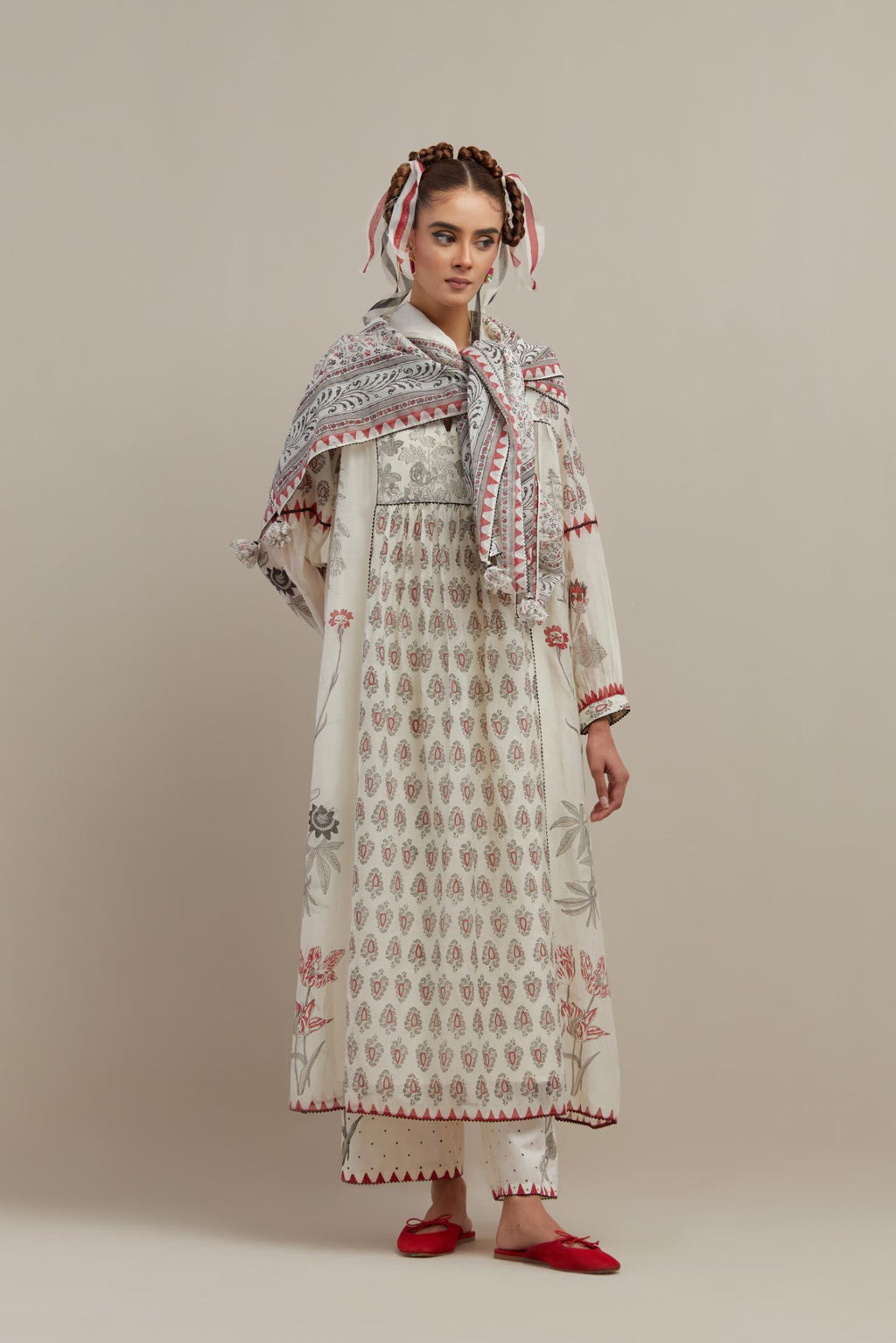 Off white cotton chanderi Kurta dress set with all-over hand block print.