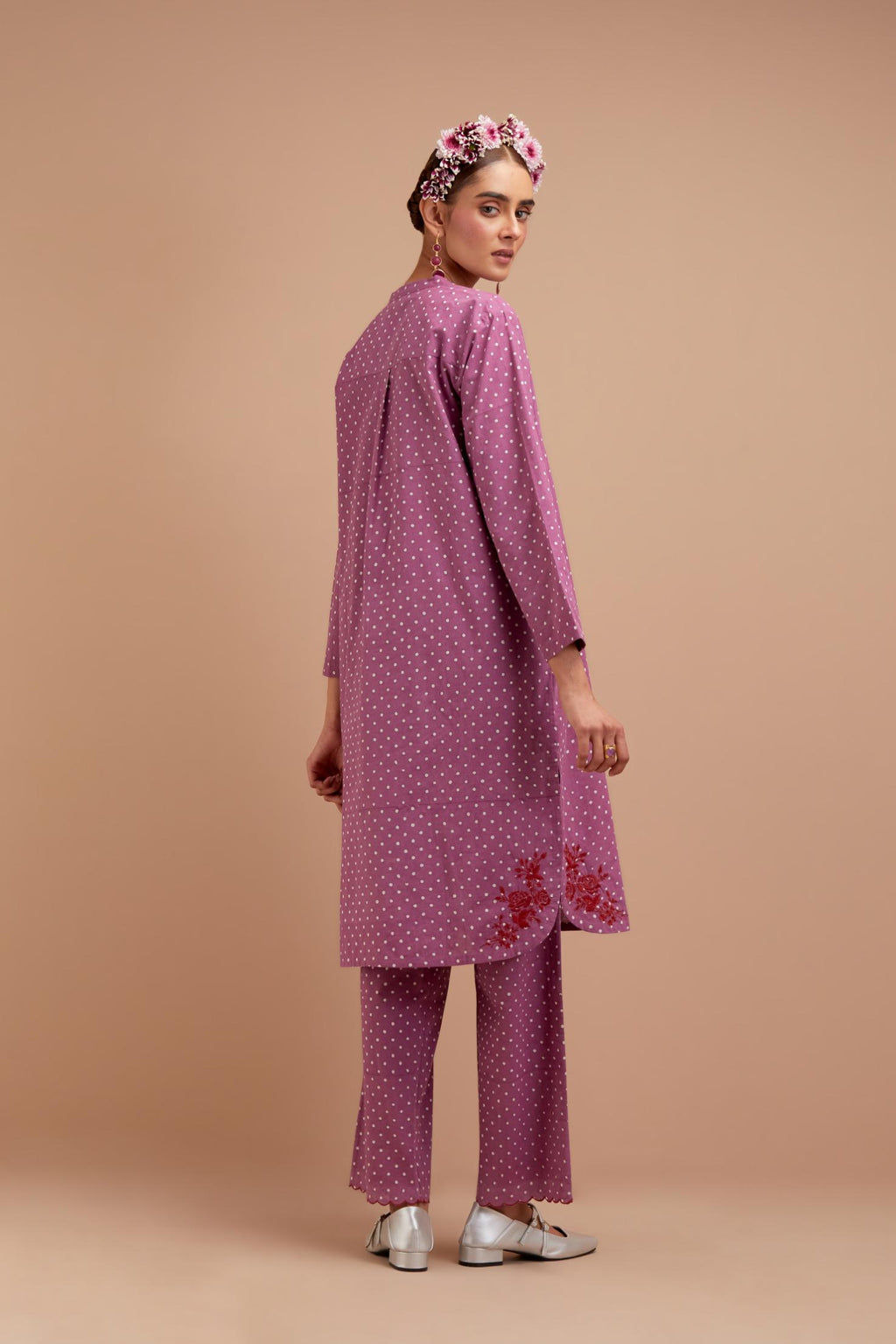 Dark Mauve Cotton straight short kurta set with all-over polka dot hand block print & embroidered floral bootas at the side hem.