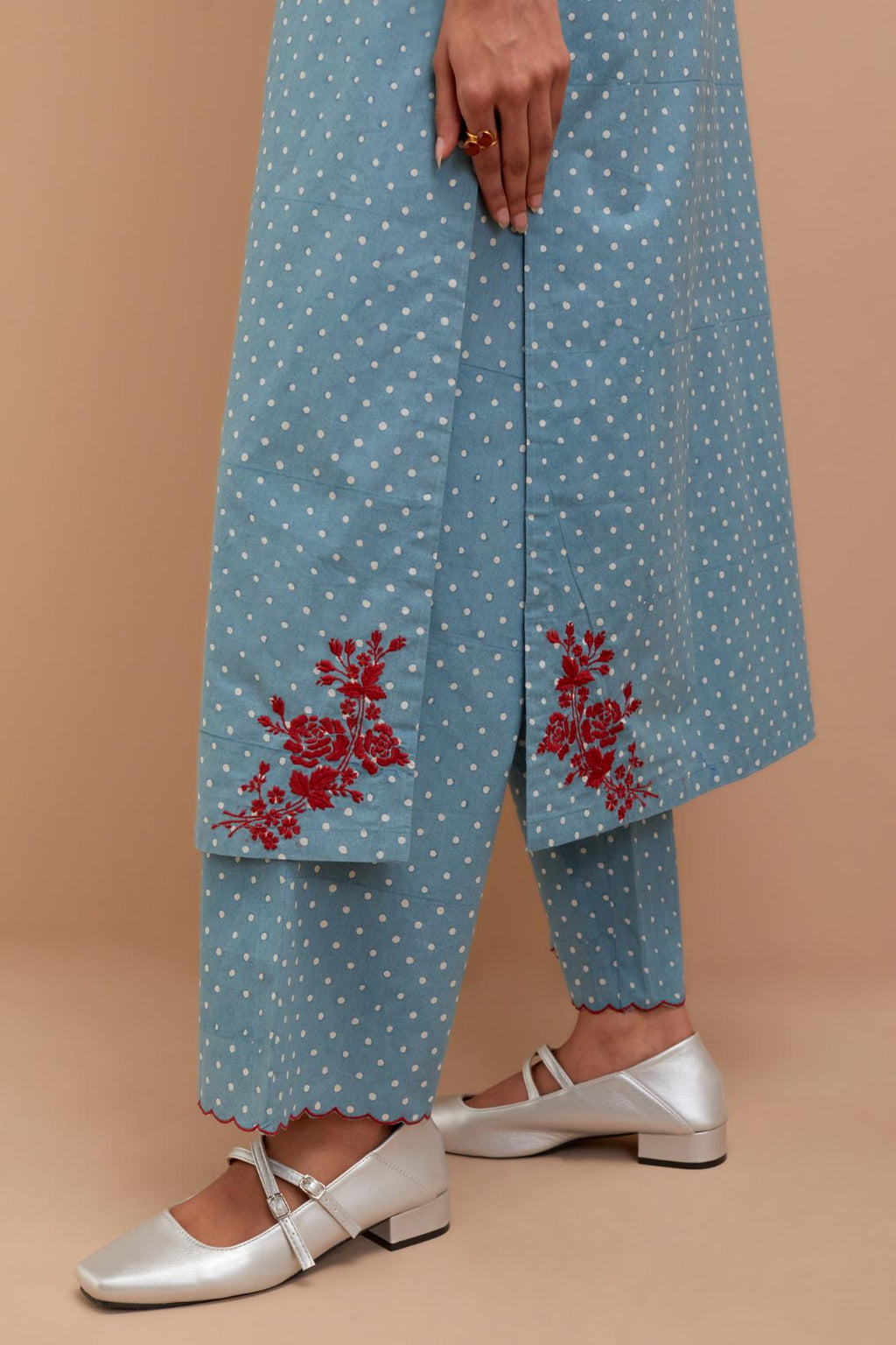 Cadet Blue Cotton straight long kurta set with all-over polka dot hand block print & embroidered floral bootas at the side hem.