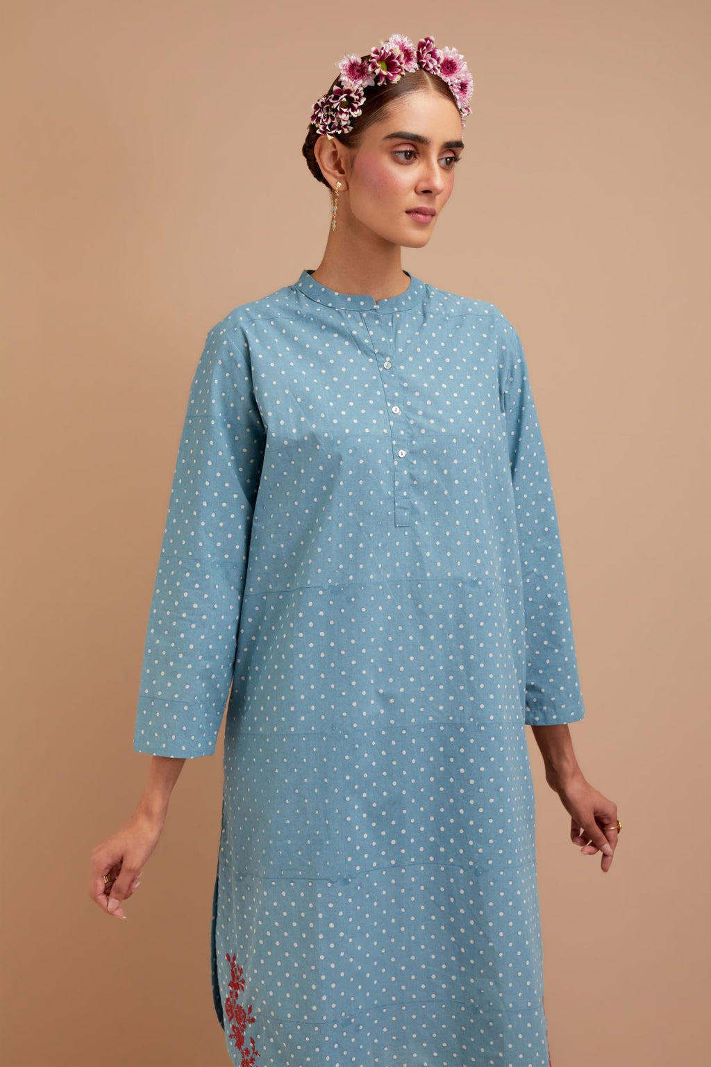 Cadet Blue Cotton straight short kurta set with all-over polka dot hand block print & embroidered floral bootas at the side hem.